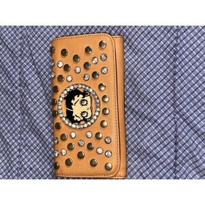 Betty Boop Gold Studded Tri-Fold Wallet MB-